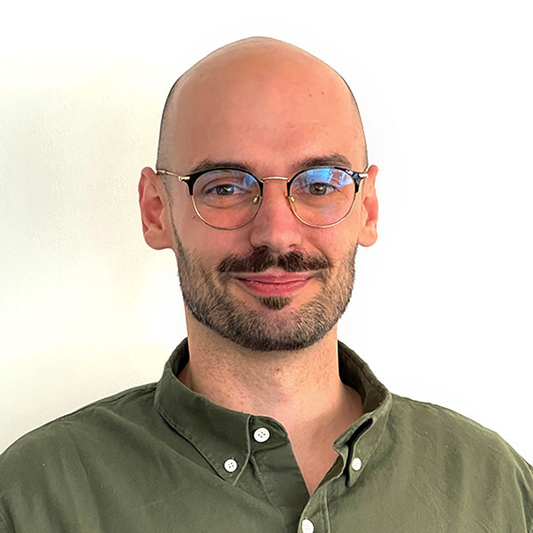 Portrait de Julien Jamet, développeur web freelance